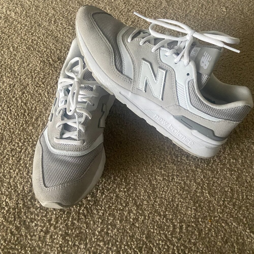 Womens New Balance 997H